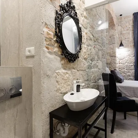 Maison d'hôtes Avangarde Luxury 3*